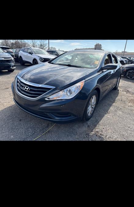 2011 Hyundai Sonata 4dr Sdn 2.4L Auto GLS, available for sale in East Windsor, Connecticut | STS Automotive. East Windsor, Connecticut