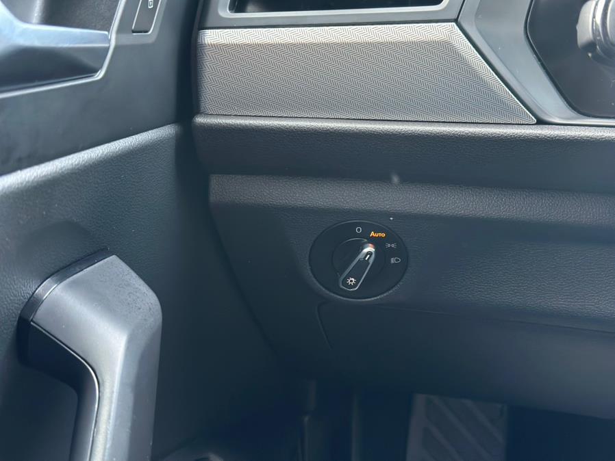 2024 Volkswagen Jetta S Auto, available for sale in Irvington, New Jersey | Elis Motors Corp. Irvington, New Jersey 2024 Volkswagen Jetta S Auto, available for sale in Irvington, New Jersey | Elis Motors Corp. Irvington, New Jersey