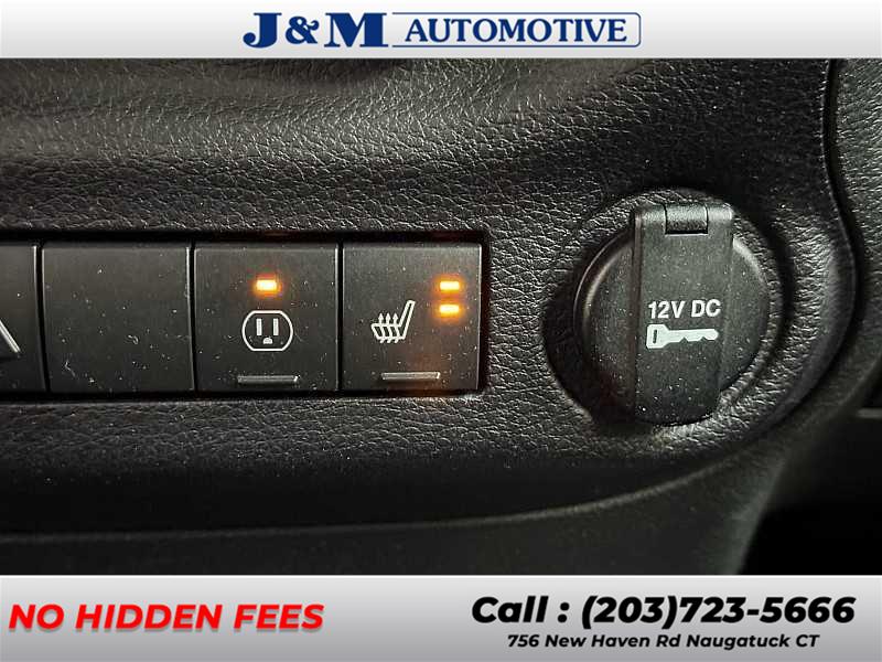 2017 Jeep Wrangler Unlimited Big Bear, available for sale in Naugatuck, Connecticut | J&M Automotive Sls&Svc LLC. Naugatuck, Connecticut 2017 Jeep Wrangler Unlimited Big Bear, available for sale in Naugatuck, Connecticut | J&M Automotive Sls&Svc LLC. Naugatuck, Connecticut