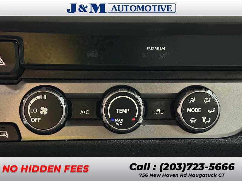 2019 Toyota Tacoma SR5, available for sale in Naugatuck, Connecticut | J&M Automotive Sls&Svc LLC. Naugatuck, Connecticut 2019 Toyota Tacoma SR5, available for sale in Naugatuck, Connecticut | J&M Automotive Sls&Svc LLC. Naugatuck, Connecticut