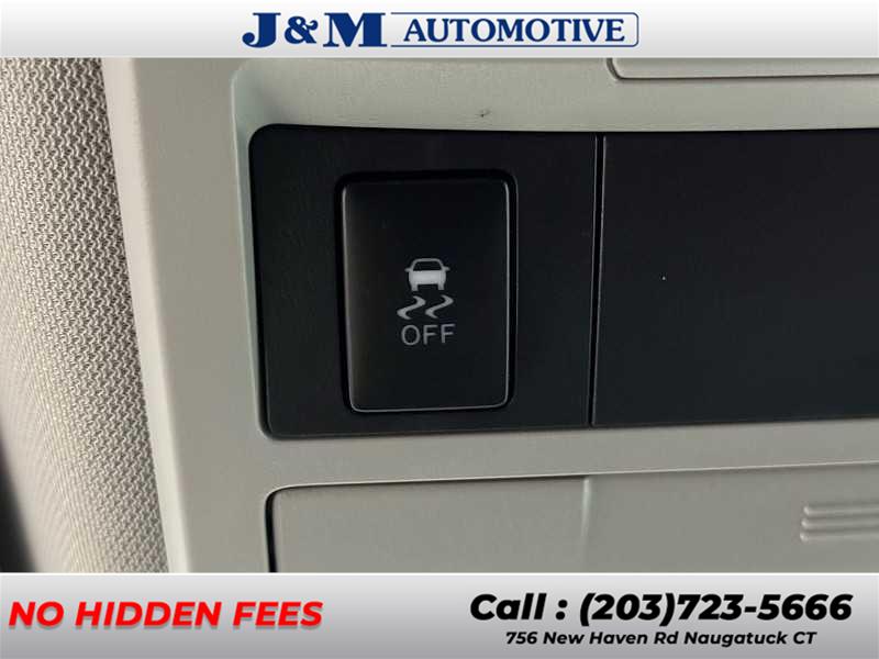 2019 Toyota Tacoma SR5, available for sale in Naugatuck, Connecticut | J&M Automotive Sls&Svc LLC. Naugatuck, Connecticut 2019 Toyota Tacoma SR5, available for sale in Naugatuck, Connecticut | J&M Automotive Sls&Svc LLC. Naugatuck, Connecticut