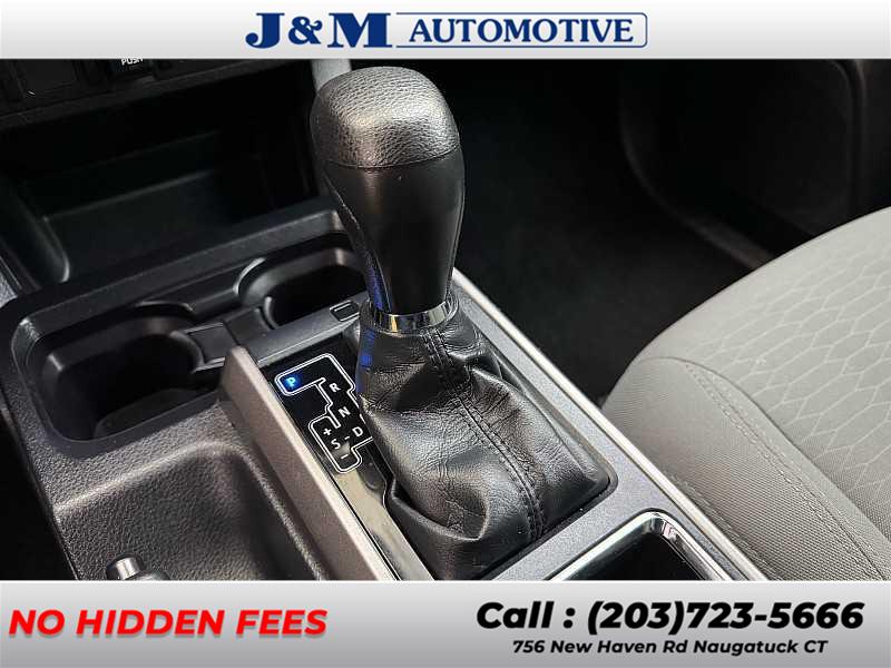 2019 Toyota Tacoma SR5, available for sale in Naugatuck, Connecticut | J&M Automotive Sls&Svc LLC. Naugatuck, Connecticut 2019 Toyota Tacoma SR5, available for sale in Naugatuck, Connecticut | J&M Automotive Sls&Svc LLC. Naugatuck, Connecticut