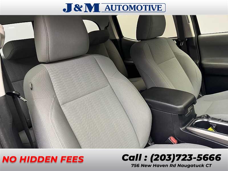 2019 Toyota Tacoma SR5, available for sale in Naugatuck, Connecticut | J&M Automotive Sls&Svc LLC. Naugatuck, Connecticut 2019 Toyota Tacoma SR5, available for sale in Naugatuck, Connecticut | J&M Automotive Sls&Svc LLC. Naugatuck, Connecticut