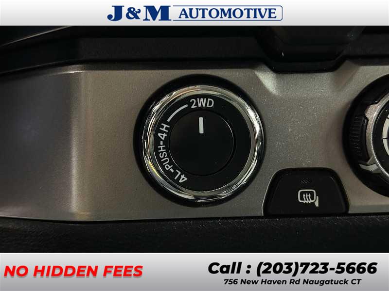 2019 Toyota Tacoma SR5, available for sale in Naugatuck, Connecticut | J&M Automotive Sls&Svc LLC. Naugatuck, Connecticut 2019 Toyota Tacoma SR5, available for sale in Naugatuck, Connecticut | J&M Automotive Sls&Svc LLC. Naugatuck, Connecticut