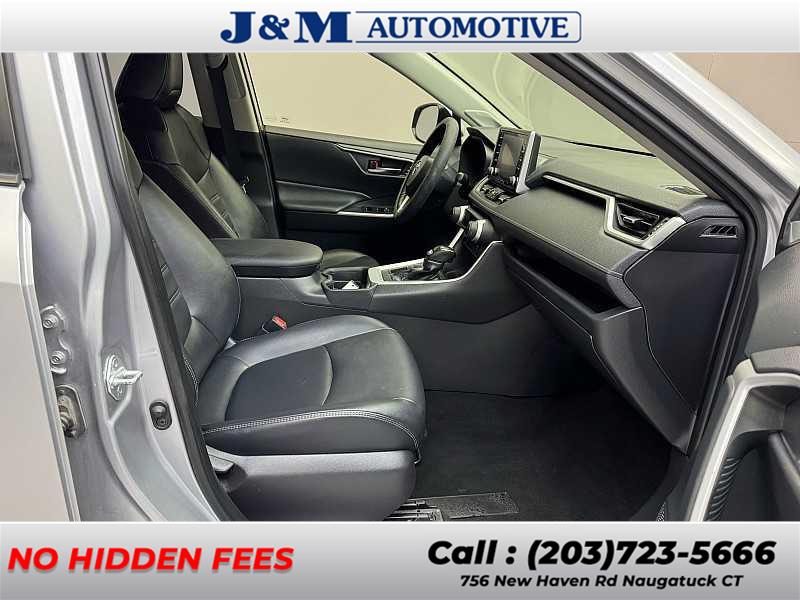 2019 Toyota Rav4 XLE Premium, available for sale in Naugatuck, Connecticut | J&M Automotive Sls&Svc LLC. Naugatuck, Connecticut 2019 Toyota Rav4 XLE Premium, available for sale in Naugatuck, Connecticut | J&M Automotive Sls&Svc LLC. Naugatuck, Connecticut