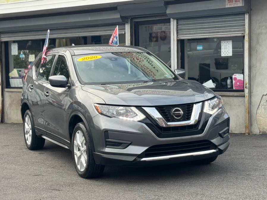 2020 Nissan Rogue SV photo 3
