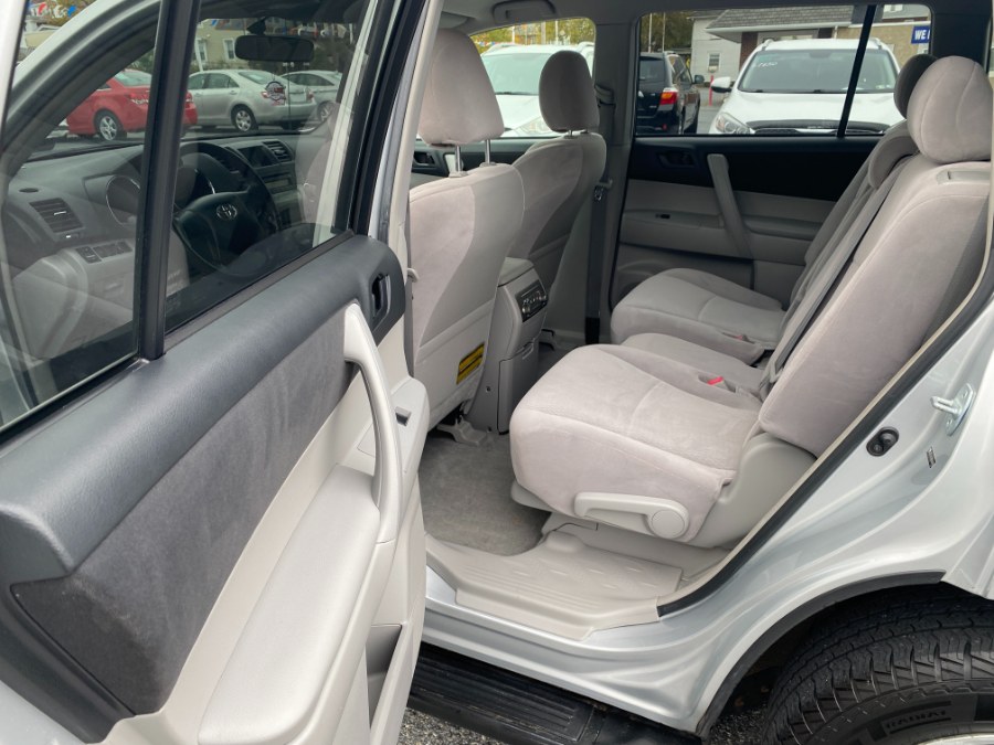 2008 Toyota Highlander 4WD 4dr Base, available for sale in Bethlehem, Pennsylvania | Best Auto Deals LLC. Bethlehem, Pennsylvania 2008 Toyota Highlander 4WD 4dr Base, available for sale in Bethlehem, Pennsylvania | Best Auto Deals LLC. Bethlehem, Pennsylvania