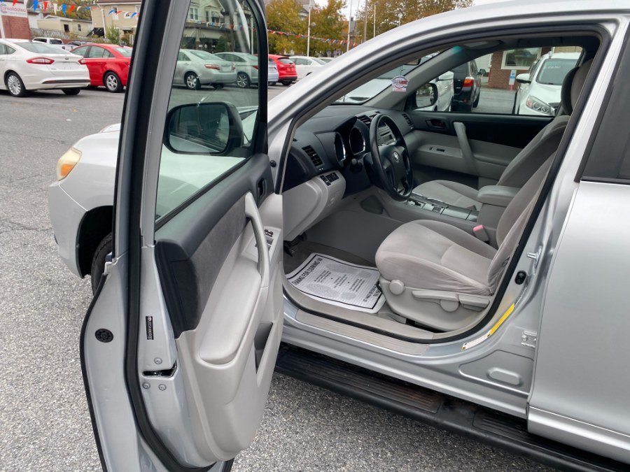 2008 Toyota Highlander 4WD 4dr Base, available for sale in Bethlehem, Pennsylvania | Best Auto Deals LLC. Bethlehem, Pennsylvania 2008 Toyota Highlander 4WD 4dr Base, available for sale in Bethlehem, Pennsylvania | Best Auto Deals LLC. Bethlehem, Pennsylvania