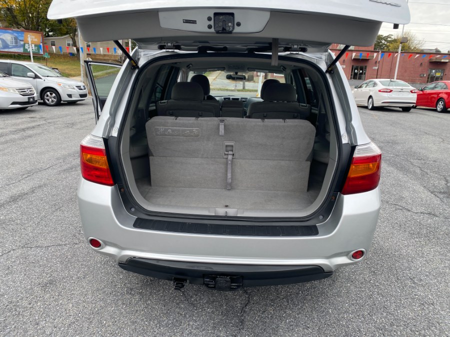 2008 Toyota Highlander 4WD 4dr Base, available for sale in Bethlehem, Pennsylvania | Best Auto Deals LLC. Bethlehem, Pennsylvania 2008 Toyota Highlander 4WD 4dr Base, available for sale in Bethlehem, Pennsylvania | Best Auto Deals LLC. Bethlehem, Pennsylvania