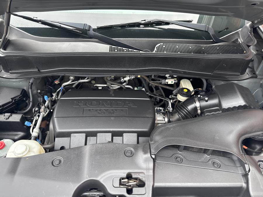 2011 Honda Pilot 4WD 4dr EX-L, available for sale in Waterbury, Connecticut | National Auto Brokers, Inc.. Waterbury, Connecticut 2011 Honda Pilot 4WD 4dr EX-L, available for sale in Waterbury, Connecticut | National Auto Brokers, Inc.. Waterbury, Connecticut