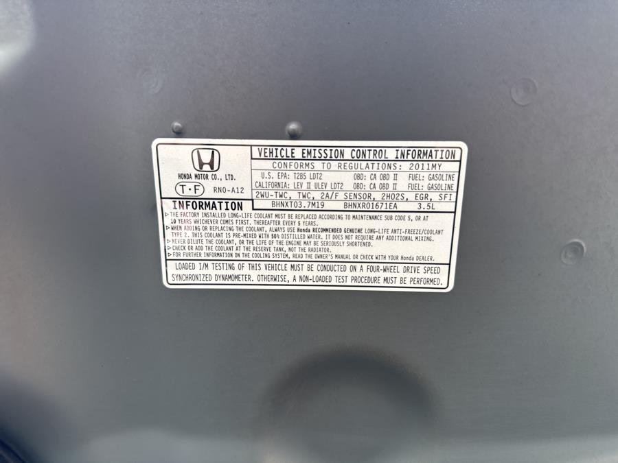 2011 Honda Pilot 4WD 4dr EX-L, available for sale in Waterbury, Connecticut | National Auto Brokers, Inc.. Waterbury, Connecticut 2011 Honda Pilot 4WD 4dr EX-L, available for sale in Waterbury, Connecticut | National Auto Brokers, Inc.. Waterbury, Connecticut