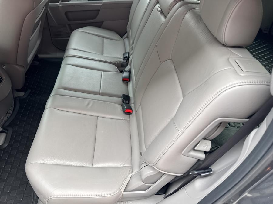 2011 Honda Pilot 4WD 4dr EX-L, available for sale in Waterbury, Connecticut | National Auto Brokers, Inc.. Waterbury, Connecticut 2011 Honda Pilot 4WD 4dr EX-L, available for sale in Waterbury, Connecticut | National Auto Brokers, Inc.. Waterbury, Connecticut