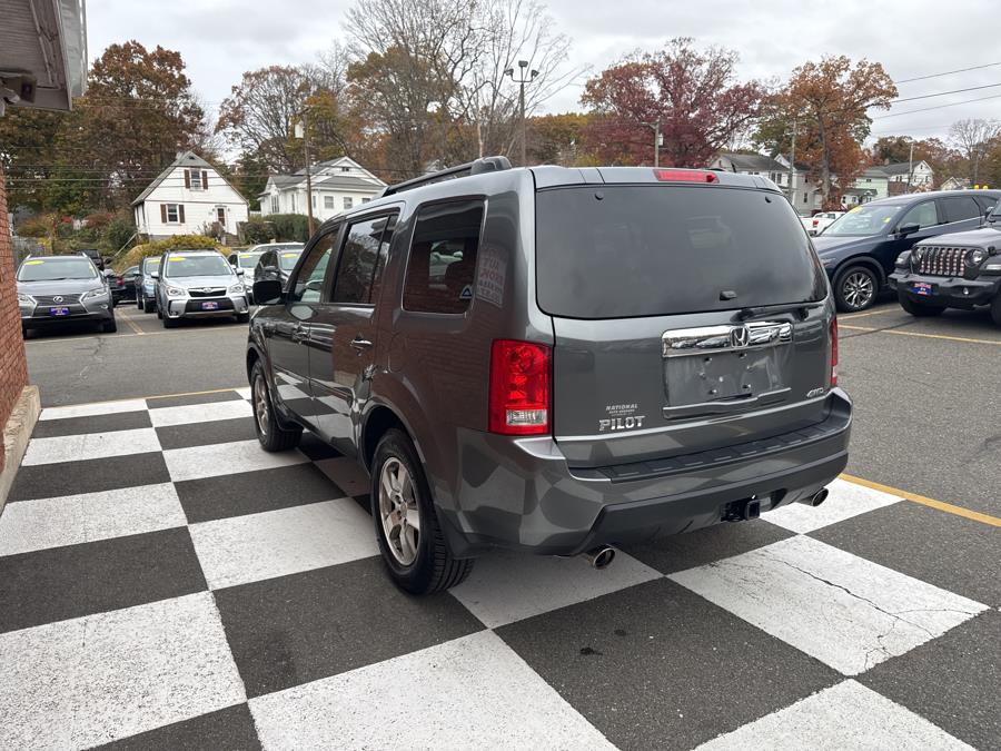 2011 Honda Pilot 4WD 4dr EX-L, available for sale in Waterbury, Connecticut | National Auto Brokers, Inc.. Waterbury, Connecticut 2011 Honda Pilot 4WD 4dr EX-L, available for sale in Waterbury, Connecticut | National Auto Brokers, Inc.. Waterbury, Connecticut