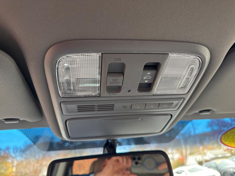 2011 Honda Pilot 4WD 4dr EX-L, available for sale in Waterbury, Connecticut | National Auto Brokers, Inc.. Waterbury, Connecticut 2011 Honda Pilot 4WD 4dr EX-L, available for sale in Waterbury, Connecticut | National Auto Brokers, Inc.. Waterbury, Connecticut