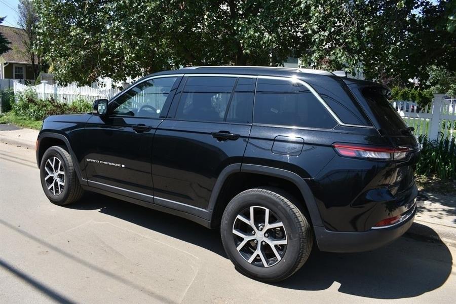 2024 Jeep Grand Cherokee Altitude X, available for sale in Hempstead, New York | Certified Automotive Group. Hempstead, New York 2024 Jeep Grand Cherokee Altitude X, available for sale in Hempstead, New York | Certified Automotive Group. Hempstead, New York