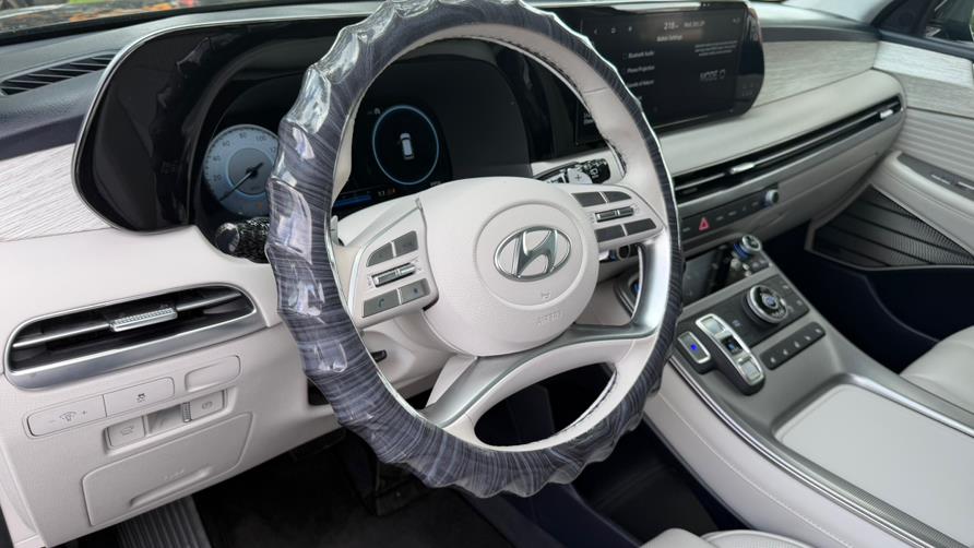2024 Hyundai Palisade Calligraphy FWD, available for sale in Hialeah, Florida | The Palm Motors LLC. Hialeah, Florida 2024 Hyundai Palisade Calligraphy FWD, available for sale in Hialeah, Florida | The Palm Motors LLC. Hialeah, Florida