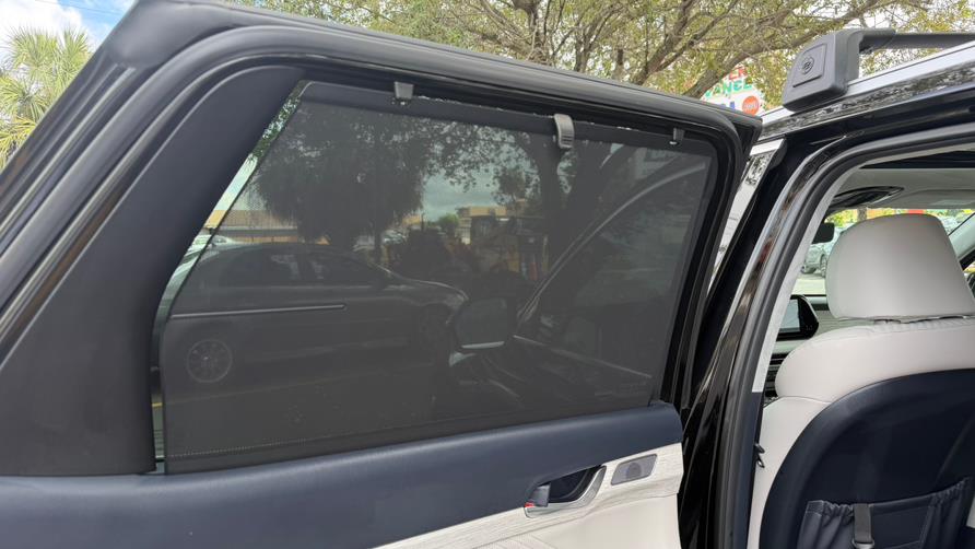 2024 Hyundai Palisade Calligraphy FWD, available for sale in Hialeah, Florida | The Palm Motors LLC. Hialeah, Florida 2024 Hyundai Palisade Calligraphy FWD, available for sale in Hialeah, Florida | The Palm Motors LLC. Hialeah, Florida