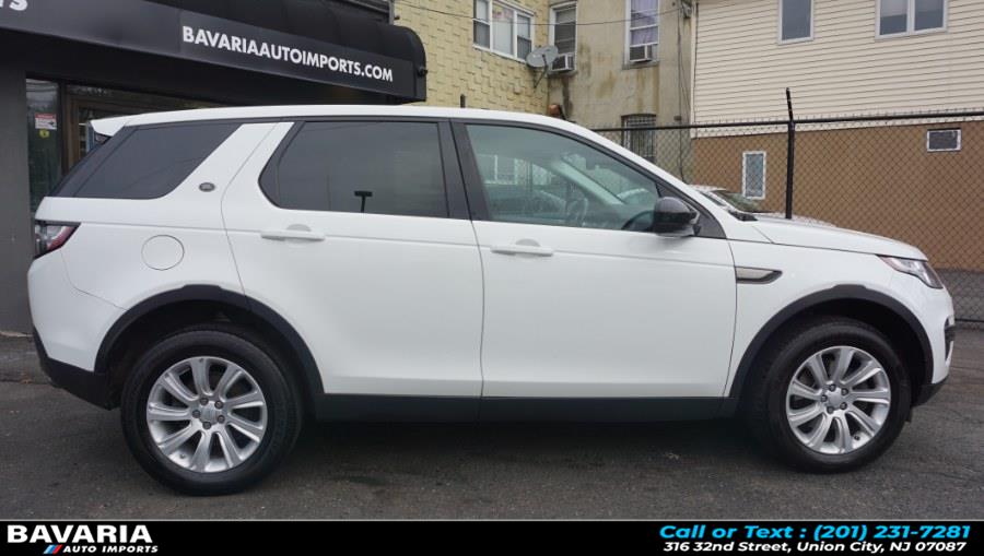 2016 Land Rover Discovery Sport SE photo 4