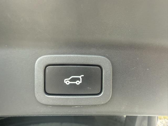 2019 Jaguar F-pace 25t Prestige, available for sale in Stratford, Connecticut | Wiz Leasing Inc. Stratford, Connecticut 2019 Jaguar F-pace 25t Prestige, available for sale in Stratford, Connecticut | Wiz Leasing Inc. Stratford, Connecticut