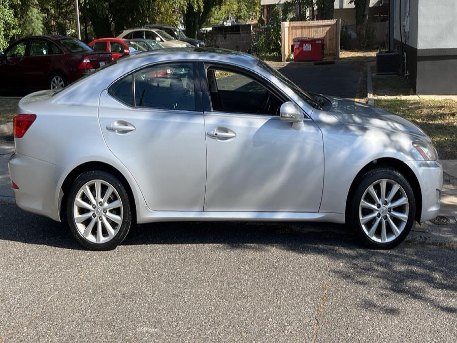 2009 Lexus IS 250 AWD photo 3