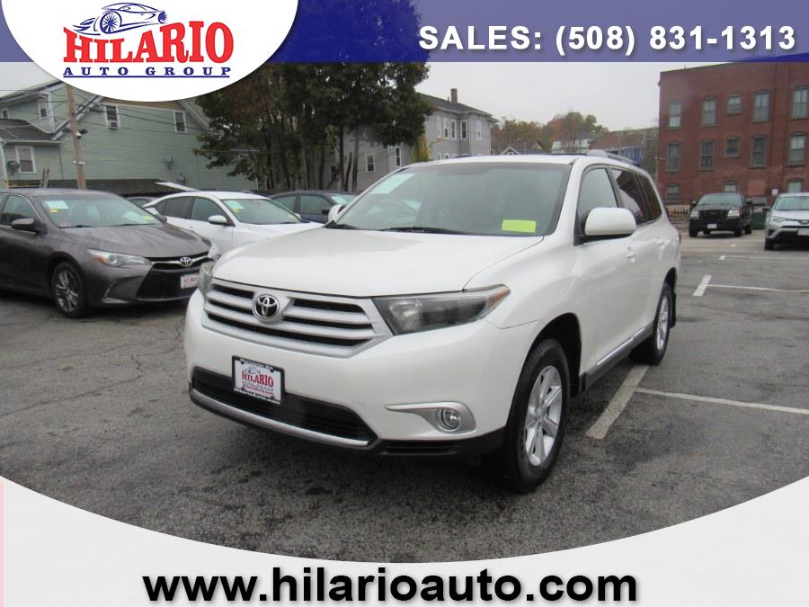 Used 2011 Toyota Highlander in Worcester, Massachusetts | Hilario's Auto Sales Inc.. Worcester, Massachusetts