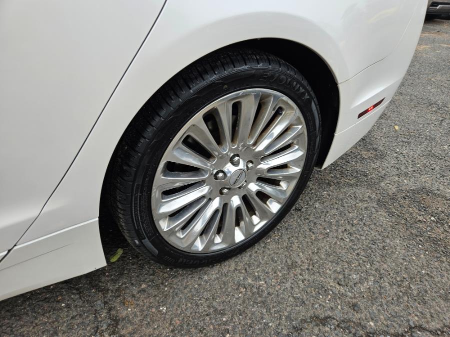 2013 Lincoln MKZ 4dr Sdn AWD, available for sale in East Windsor, Connecticut | Toro Auto. East Windsor, Connecticut 2013 Lincoln MKZ 4dr Sdn AWD, available for sale in East Windsor, Connecticut | Toro Auto. East Windsor, Connecticut