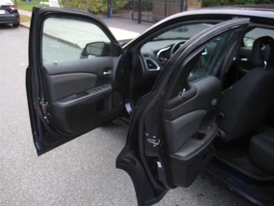 2014 Dodge Avenger SXT 4dr Sedan, available for sale in Massapequa, New York | Rite Choice Auto Inc.. Massapequa, New York 2014 Dodge Avenger SXT 4dr Sedan, available for sale in Massapequa, New York | Rite Choice Auto Inc.. Massapequa, New York