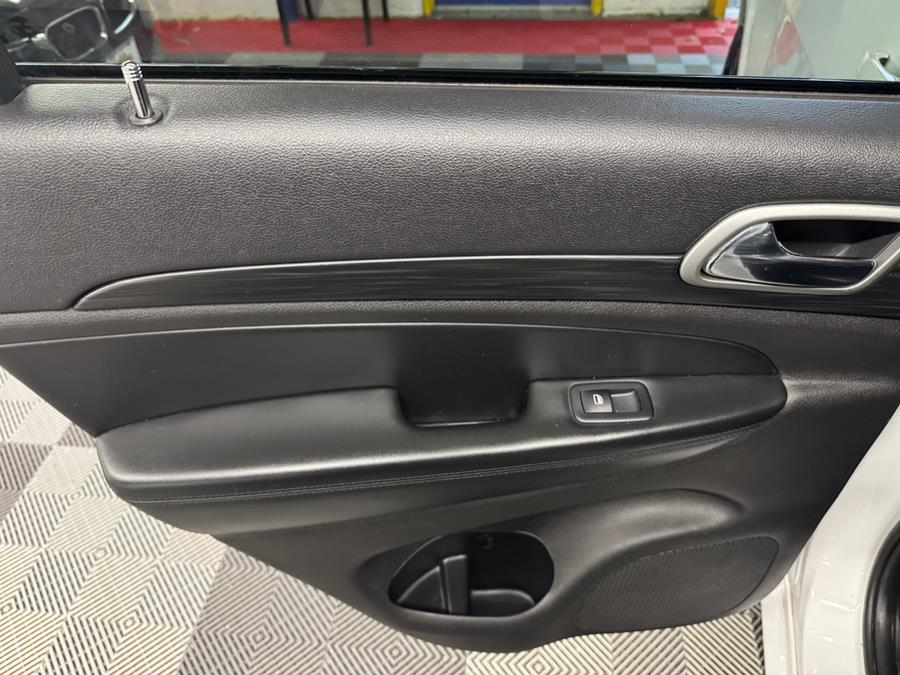 2019 Jeep Grand Cherokee Altitude 4x4, available for sale in West Babylon , New York | MP Motors Inc. West Babylon , New York 2019 Jeep Grand Cherokee Altitude 4x4, available for sale in West Babylon , New York | MP Motors Inc. West Babylon , New York