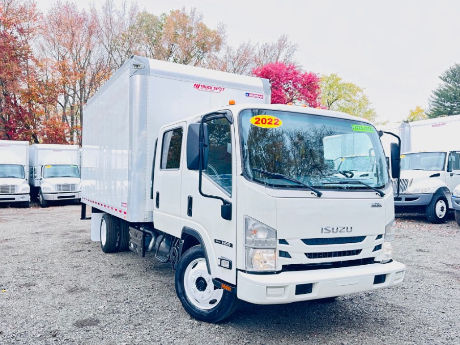 2022 Isuzu NRR 16FT DRY BOX + 19500LB GVW +  CREW CAB + NO CDL, available for sale in South Amboy, New Jersey | NJ Truck Spot. South Amboy, New Jersey 2022 Isuzu NRR 16FT DRY BOX + 19500LB GVW +  CREW CAB + NO CDL, available for sale in South Amboy, New Jersey | NJ Truck Spot. South Amboy, New Jersey