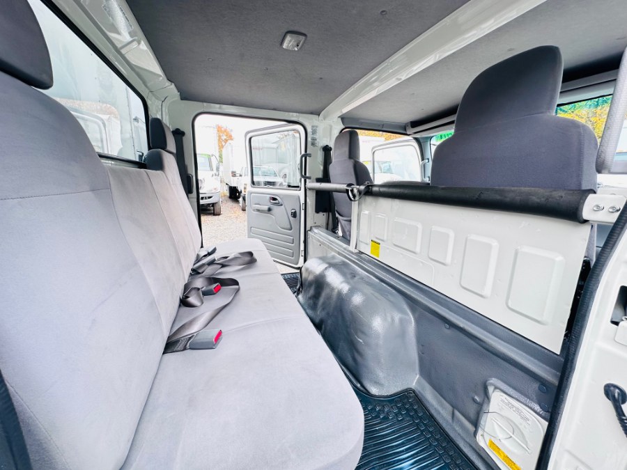 2022 Isuzu NRR 16FT DRY BOX + 19500LB GVW +  CREW CAB + NO CDL, available for sale in South Amboy, New Jersey | NJ Truck Spot. South Amboy, New Jersey 2022 Isuzu NRR 16FT DRY BOX + 19500LB GVW +  CREW CAB + NO CDL, available for sale in South Amboy, New Jersey | NJ Truck Spot. South Amboy, New Jersey