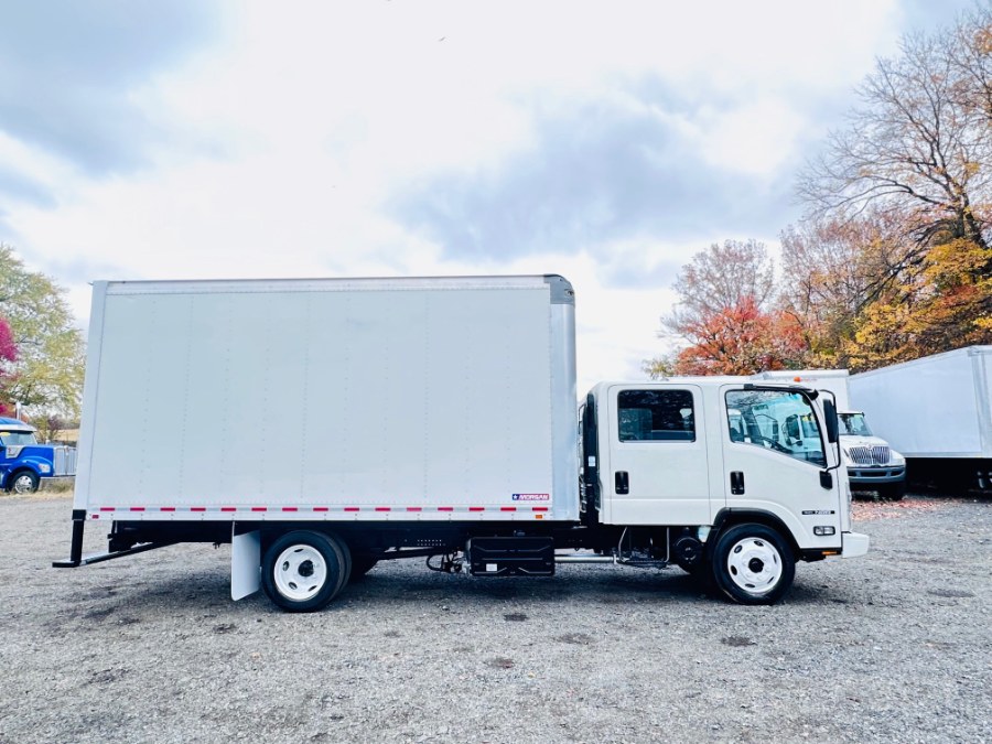 2022 Isuzu NRR 16FT DRY BOX + 19500LB GVW +  CREW CAB + NO CDL, available for sale in South Amboy, New Jersey | NJ Truck Spot. South Amboy, New Jersey 2022 Isuzu NRR 16FT DRY BOX + 19500LB GVW +  CREW CAB + NO CDL, available for sale in South Amboy, New Jersey | NJ Truck Spot. South Amboy, New Jersey
