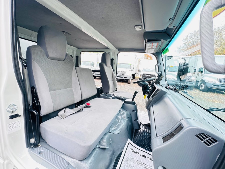 2022 Isuzu NRR 16FT DRY BOX + 19500LB GVW +  CREW CAB + NO CDL, available for sale in South Amboy, New Jersey | NJ Truck Spot. South Amboy, New Jersey 2022 Isuzu NRR 16FT DRY BOX + 19500LB GVW +  CREW CAB + NO CDL, available for sale in South Amboy, New Jersey | NJ Truck Spot. South Amboy, New Jersey