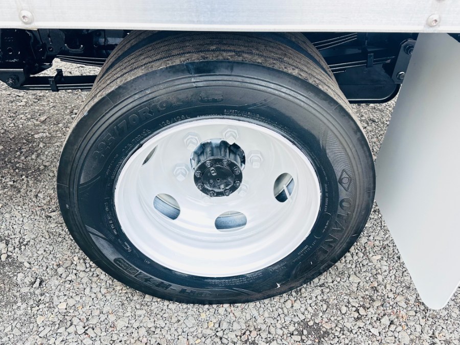 2022 Isuzu NRR 16FT DRY BOX + 19500LB GVW +  CREW CAB + NO CDL, available for sale in South Amboy, New Jersey | NJ Truck Spot. South Amboy, New Jersey 2022 Isuzu NRR 16FT DRY BOX + 19500LB GVW +  CREW CAB + NO CDL, available for sale in South Amboy, New Jersey | NJ Truck Spot. South Amboy, New Jersey