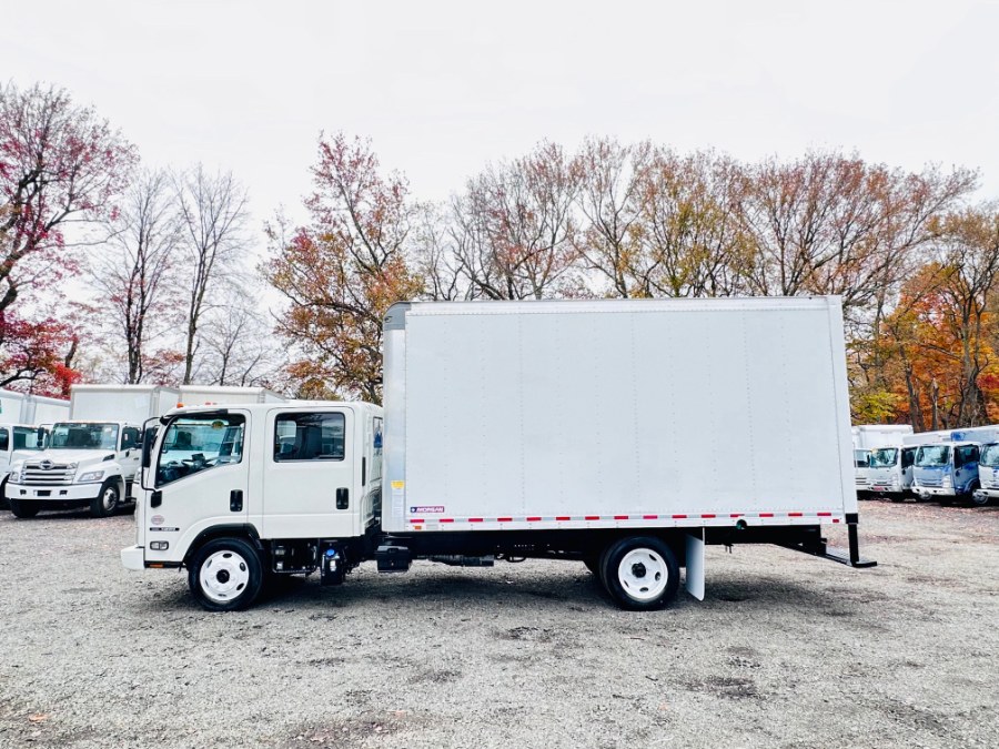 2022 Isuzu NRR 16FT DRY BOX + 19500LB GVW +  CREW CAB + NO CDL, available for sale in South Amboy, New Jersey | NJ Truck Spot. South Amboy, New Jersey 2022 Isuzu NRR 16FT DRY BOX + 19500LB GVW +  CREW CAB + NO CDL, available for sale in South Amboy, New Jersey | NJ Truck Spot. South Amboy, New Jersey