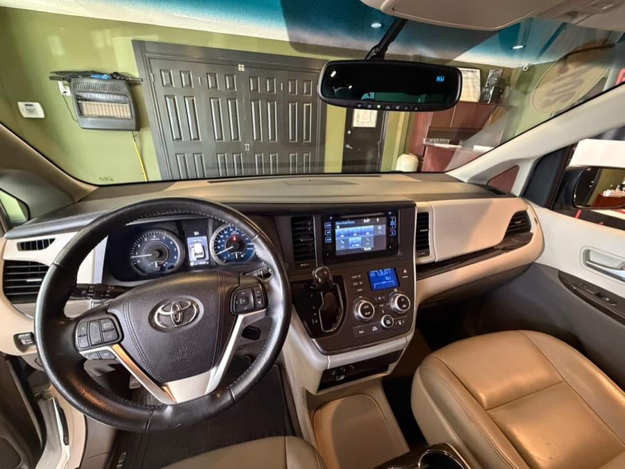 2015 Toyota Sienna 5dr 7-Pass Van XLE AWD (Natl), available for sale in West Hartford, Connecticut | AutoMax. West Hartford, Connecticut 2015 Toyota Sienna 5dr 7-Pass Van XLE AWD (Natl), available for sale in West Hartford, Connecticut | AutoMax. West Hartford, Connecticut