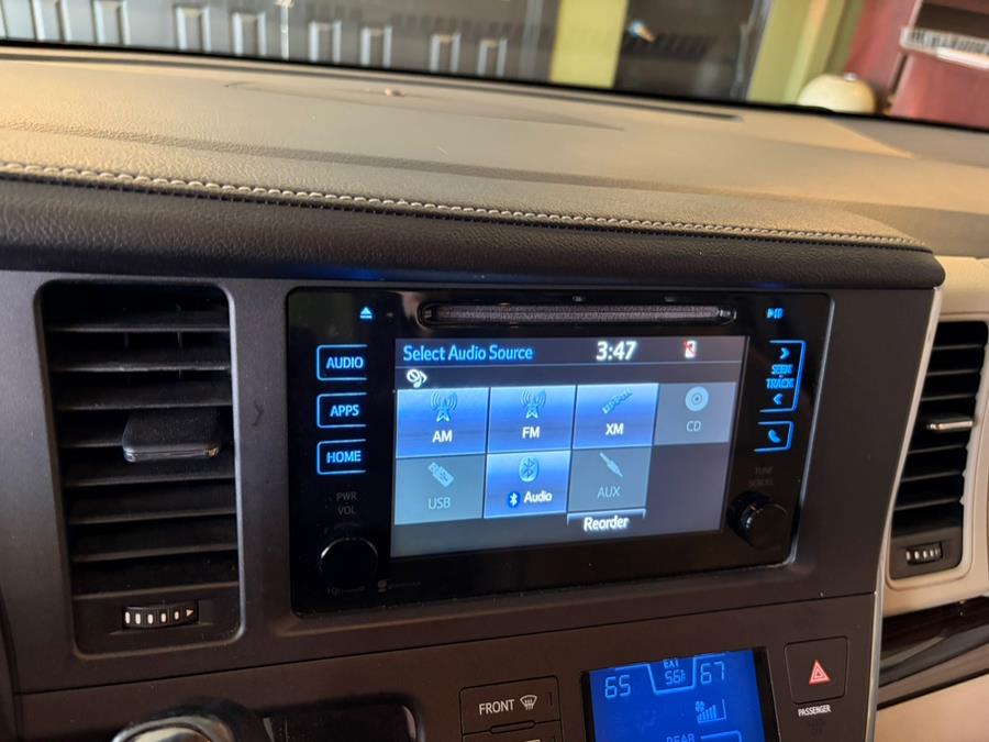 2015 Toyota Sienna 5dr 7-Pass Van XLE AWD (Natl), available for sale in West Hartford, Connecticut | AutoMax. West Hartford, Connecticut 2015 Toyota Sienna 5dr 7-Pass Van XLE AWD (Natl), available for sale in West Hartford, Connecticut | AutoMax. West Hartford, Connecticut