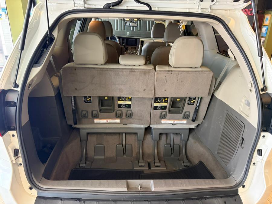 2015 Toyota Sienna 5dr 7-Pass Van XLE AWD (Natl), available for sale in West Hartford, Connecticut | AutoMax. West Hartford, Connecticut 2015 Toyota Sienna 5dr 7-Pass Van XLE AWD (Natl), available for sale in West Hartford, Connecticut | AutoMax. West Hartford, Connecticut