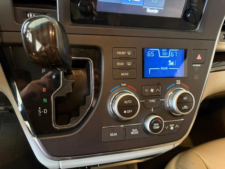 2015 Toyota Sienna 5dr 7-Pass Van XLE AWD (Natl), available for sale in West Hartford, Connecticut | AutoMax. West Hartford, Connecticut 2015 Toyota Sienna 5dr 7-Pass Van XLE AWD (Natl), available for sale in West Hartford, Connecticut | AutoMax. West Hartford, Connecticut