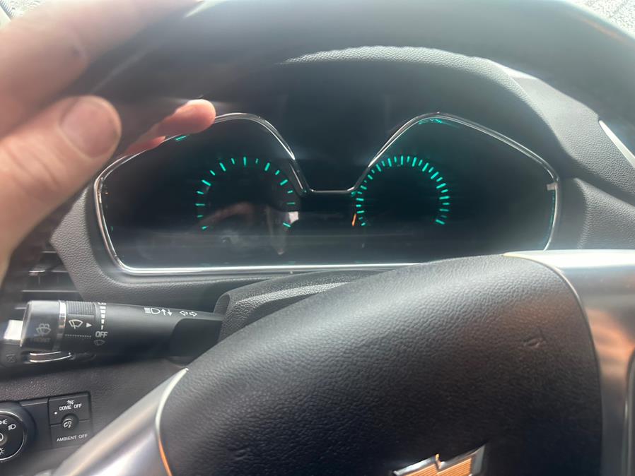 2015 Chevrolet Traverse AWD 4dr LT w/2LT, available for sale in Wallingford, Connecticut | Wallingford Auto Center LLC. Wallingford, Connecticut 2015 Chevrolet Traverse AWD 4dr LT w/2LT, available for sale in Wallingford, Connecticut | Wallingford Auto Center LLC. Wallingford, Connecticut