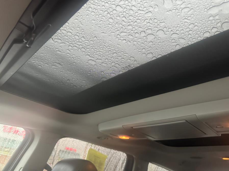 2015 Chevrolet Traverse AWD 4dr LT w/2LT, available for sale in Wallingford, Connecticut | Wallingford Auto Center LLC. Wallingford, Connecticut 2015 Chevrolet Traverse AWD 4dr LT w/2LT, available for sale in Wallingford, Connecticut | Wallingford Auto Center LLC. Wallingford, Connecticut