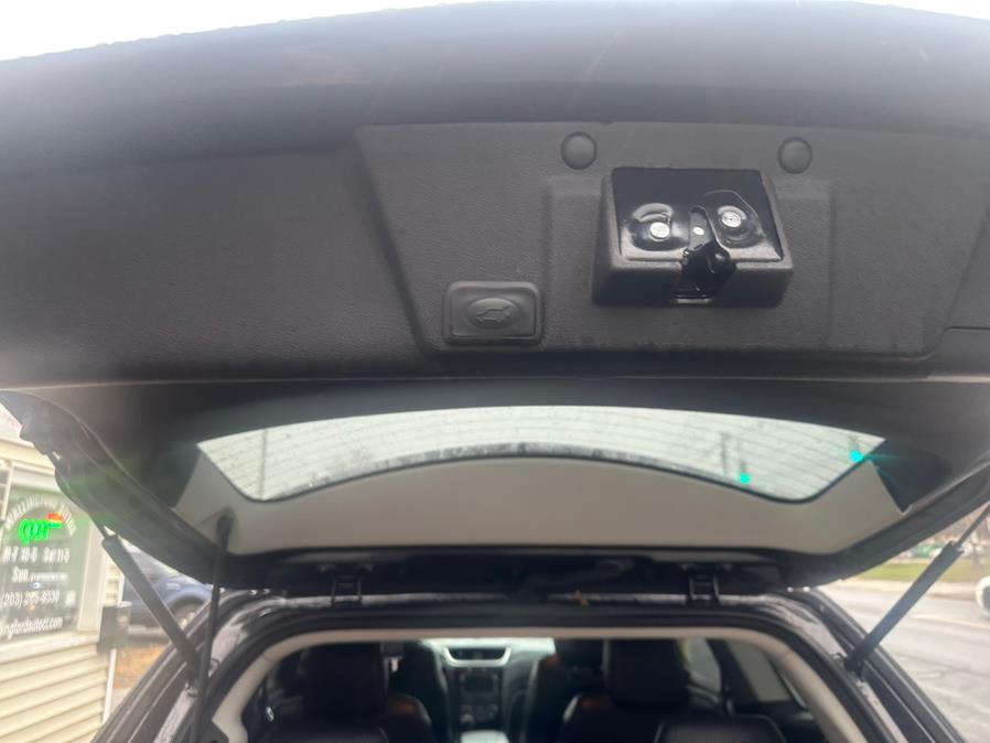 2015 Chevrolet Traverse AWD 4dr LT w/2LT, available for sale in Wallingford, Connecticut | Wallingford Auto Center LLC. Wallingford, Connecticut 2015 Chevrolet Traverse AWD 4dr LT w/2LT, available for sale in Wallingford, Connecticut | Wallingford Auto Center LLC. Wallingford, Connecticut