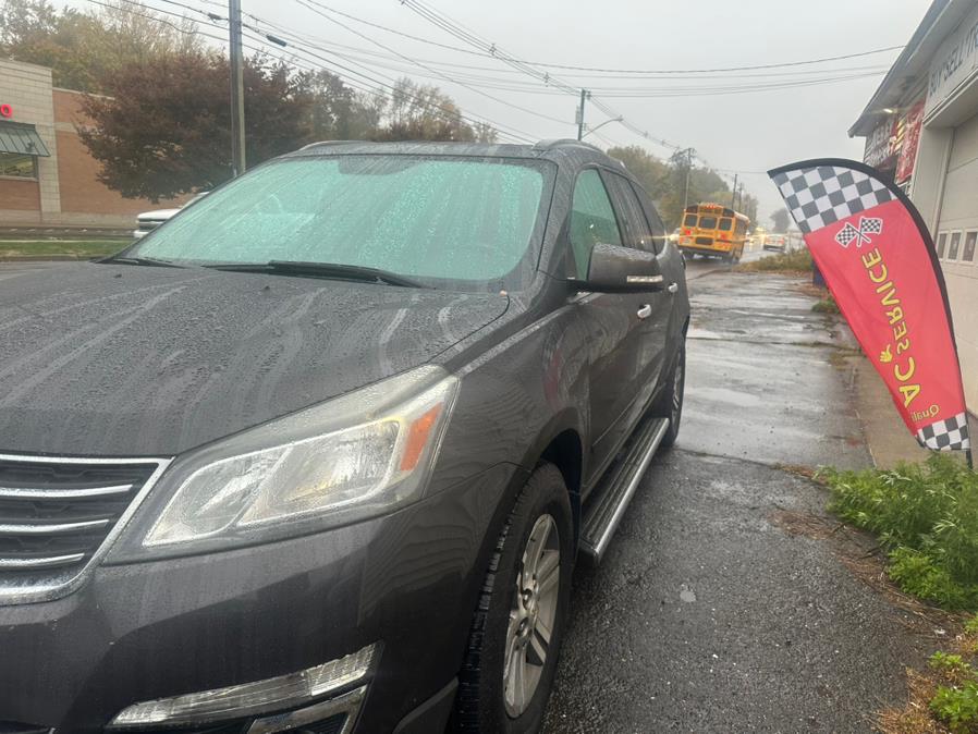 2015 Chevrolet Traverse AWD 4dr LT w/2LT, available for sale in Wallingford, Connecticut | Wallingford Auto Center LLC. Wallingford, Connecticut 2015 Chevrolet Traverse AWD 4dr LT w/2LT, available for sale in Wallingford, Connecticut | Wallingford Auto Center LLC. Wallingford, Connecticut