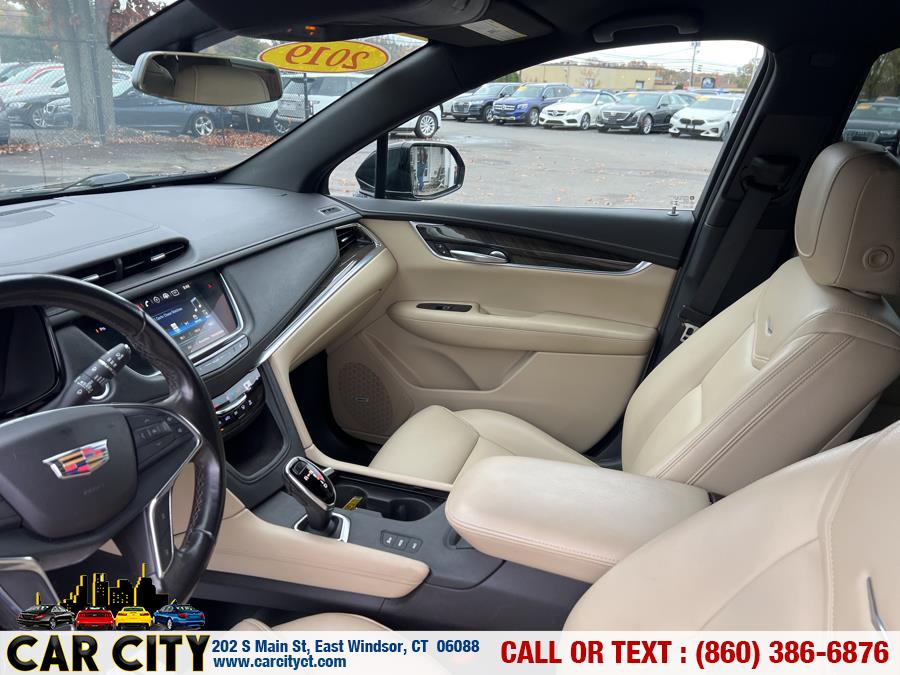 2019 Cadillac XT5 AWD 4dr, available for sale in East Windsor, Connecticut | Car City LLC. East Windsor, Connecticut 2019 Cadillac XT5 AWD 4dr, available for sale in East Windsor, Connecticut | Car City LLC. East Windsor, Connecticut