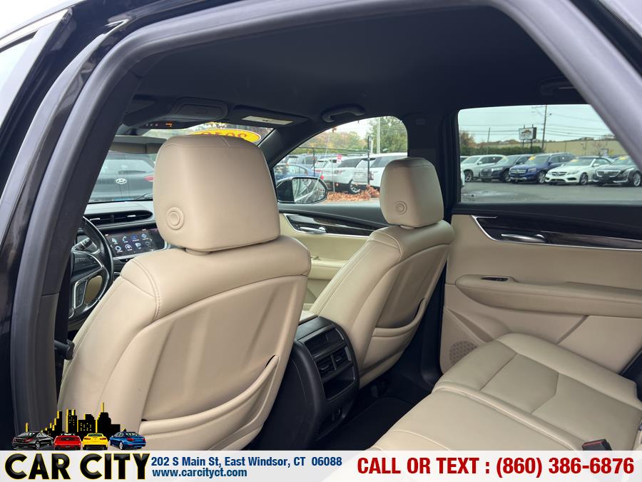 2019 Cadillac XT5 AWD 4dr, available for sale in East Windsor, Connecticut | Car City LLC. East Windsor, Connecticut 2019 Cadillac XT5 AWD 4dr, available for sale in East Windsor, Connecticut | Car City LLC. East Windsor, Connecticut