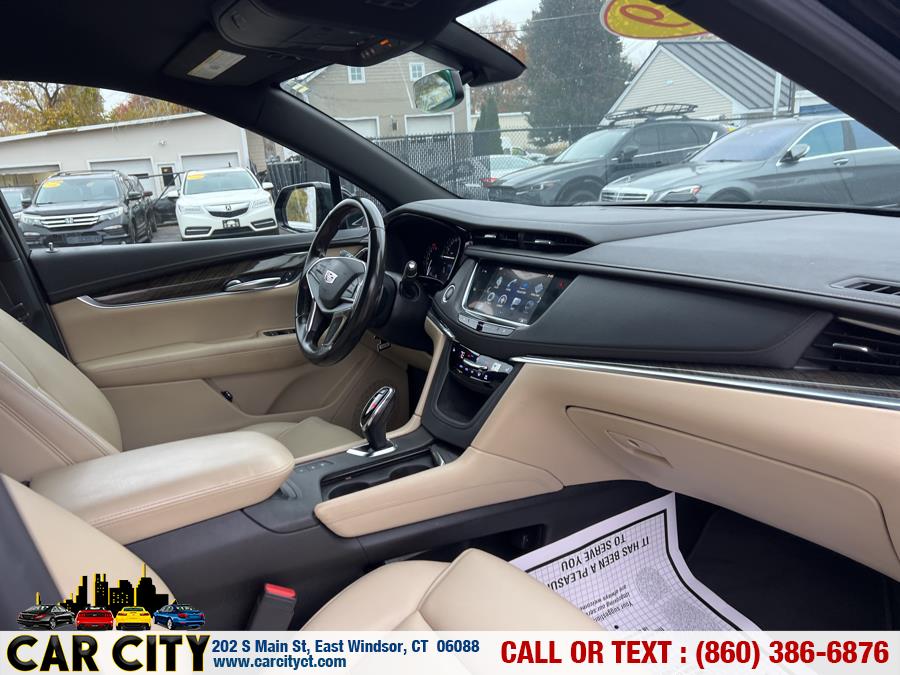 2019 Cadillac XT5 AWD 4dr, available for sale in East Windsor, Connecticut | Car City LLC. East Windsor, Connecticut 2019 Cadillac XT5 AWD 4dr, available for sale in East Windsor, Connecticut | Car City LLC. East Windsor, Connecticut