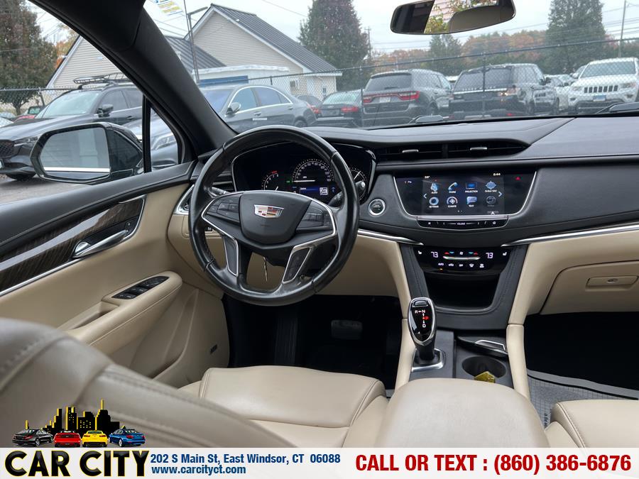 2019 Cadillac XT5 AWD 4dr, available for sale in East Windsor, Connecticut | Car City LLC. East Windsor, Connecticut 2019 Cadillac XT5 AWD 4dr, available for sale in East Windsor, Connecticut | Car City LLC. East Windsor, Connecticut