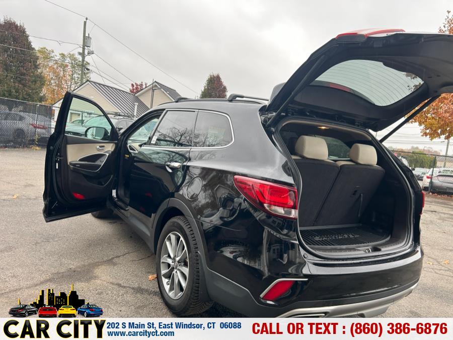 2017 Hyundai Santa Fe Limited 3.3L Auto AWD, available for sale in East Windsor, Connecticut | Car City LLC. East Windsor, Connecticut 2017 Hyundai Santa Fe Limited 3.3L Auto AWD, available for sale in East Windsor, Connecticut | Car City LLC. East Windsor, Connecticut