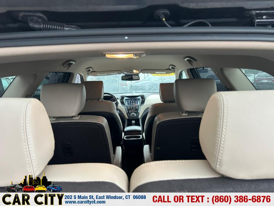 2017 Hyundai Santa Fe Limited 3.3L Auto AWD, available for sale in East Windsor, Connecticut | Car City LLC. East Windsor, Connecticut 2017 Hyundai Santa Fe Limited 3.3L Auto AWD, available for sale in East Windsor, Connecticut | Car City LLC. East Windsor, Connecticut