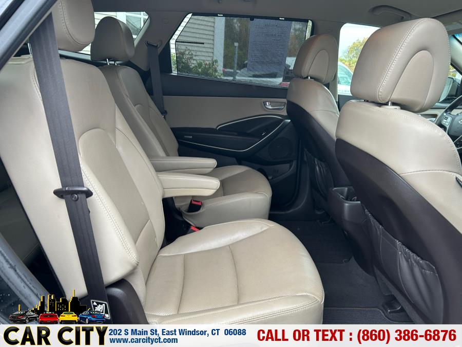 2017 Hyundai Santa Fe Limited 3.3L Auto AWD, available for sale in East Windsor, Connecticut | Car City LLC. East Windsor, Connecticut 2017 Hyundai Santa Fe Limited 3.3L Auto AWD, available for sale in East Windsor, Connecticut | Car City LLC. East Windsor, Connecticut