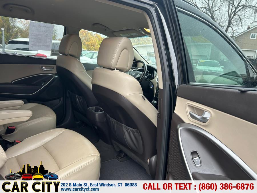2017 Hyundai Santa Fe Limited 3.3L Auto AWD, available for sale in East Windsor, Connecticut | Car City LLC. East Windsor, Connecticut 2017 Hyundai Santa Fe Limited 3.3L Auto AWD, available for sale in East Windsor, Connecticut | Car City LLC. East Windsor, Connecticut